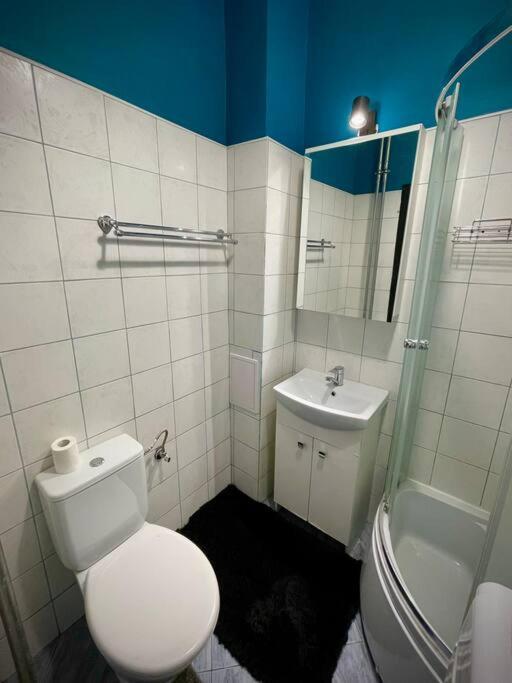 Apartment Super Square Metro X2 Fast Wifi 55'tv Netflix Hbo Appletv+ Amazontv